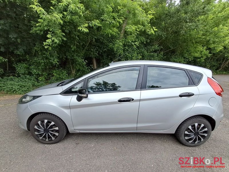 2009' Ford Fiesta 1.4 Tdci photo #2