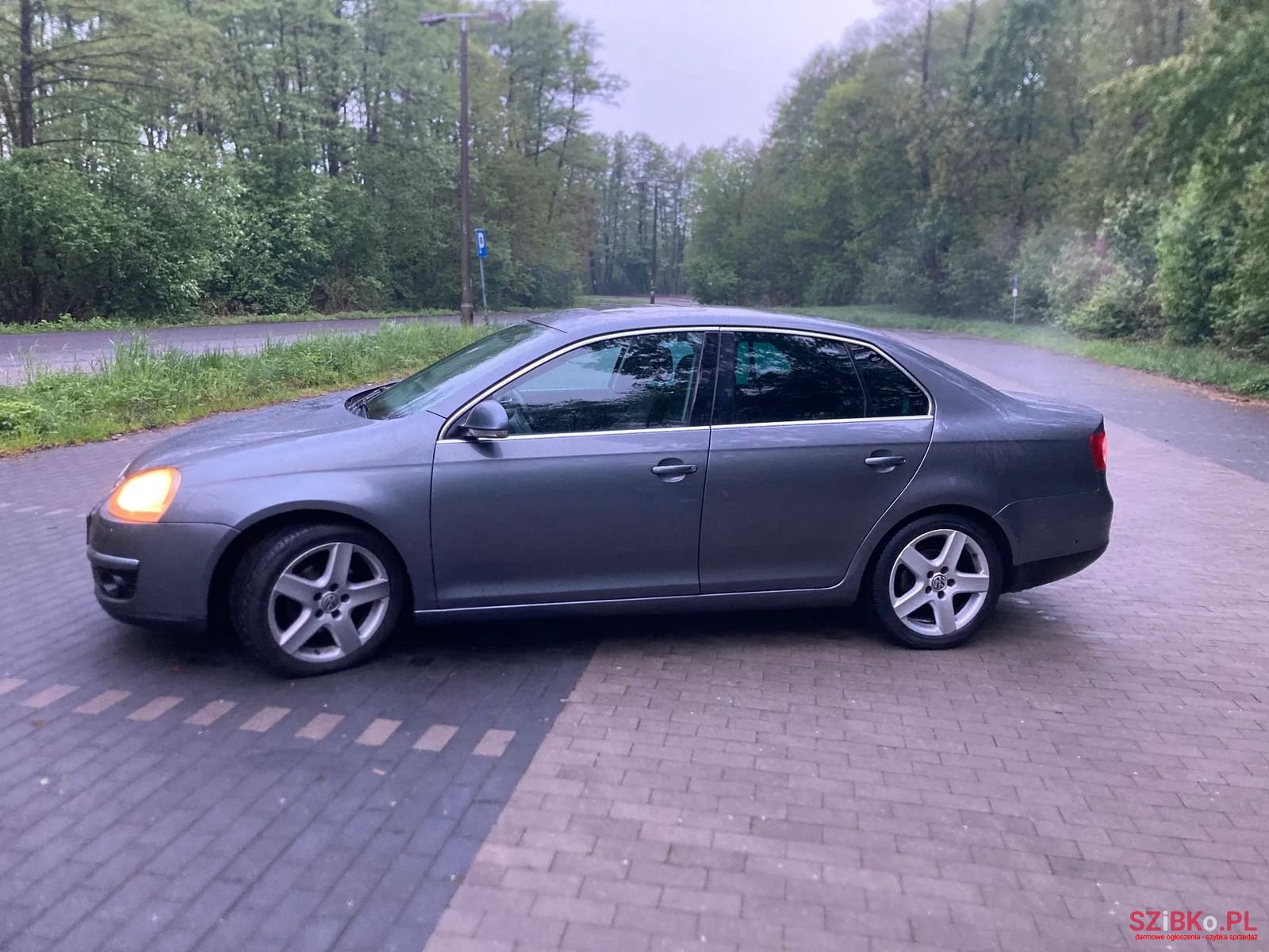 2005' Volkswagen Jetta photo #1