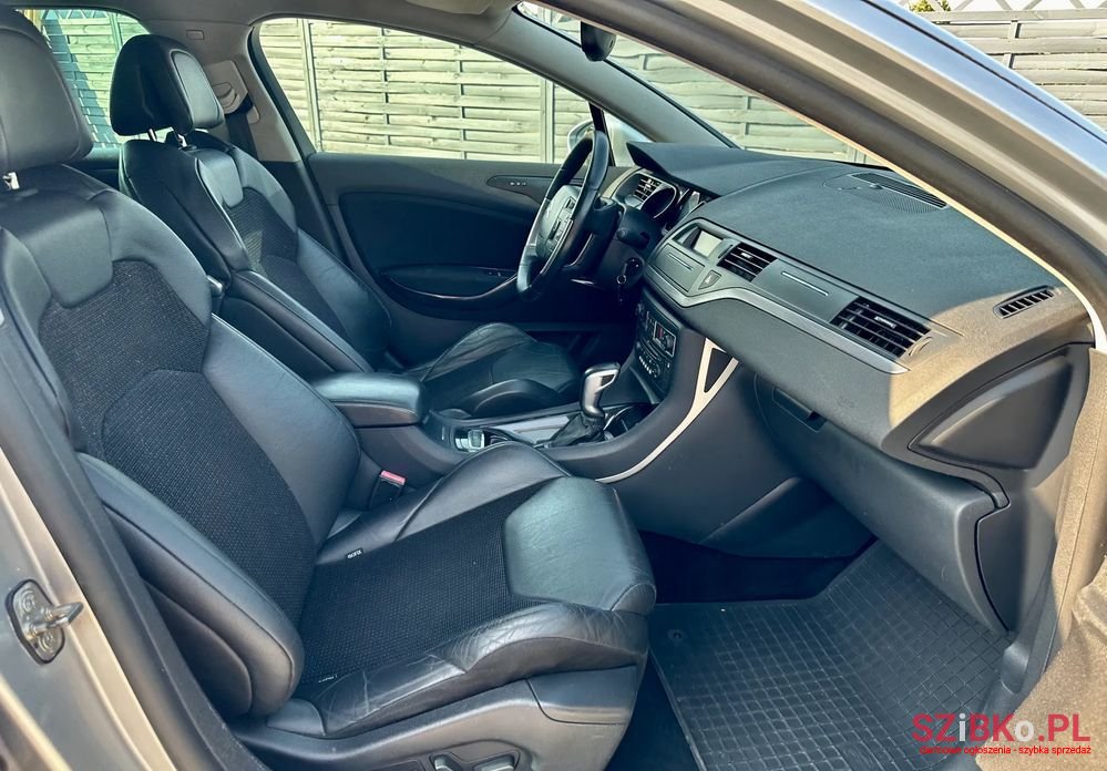 2008' Citroen C5 2.0 Hdi Exclusive photo #5