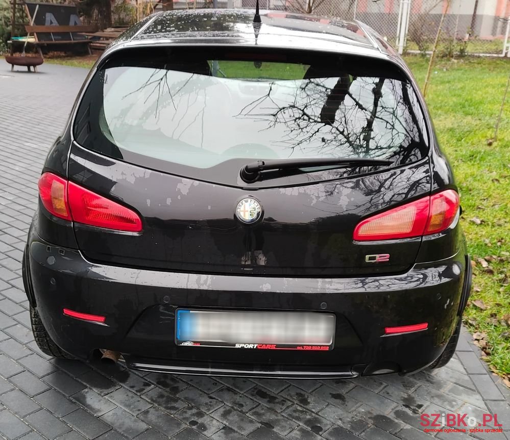 2007' Alfa Romeo 147 photo #2