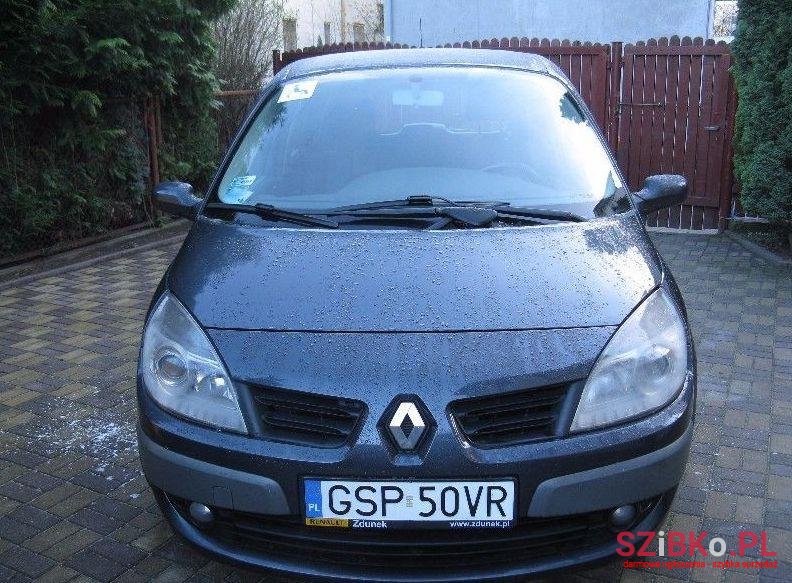 2007' Renault Scenic photo #2