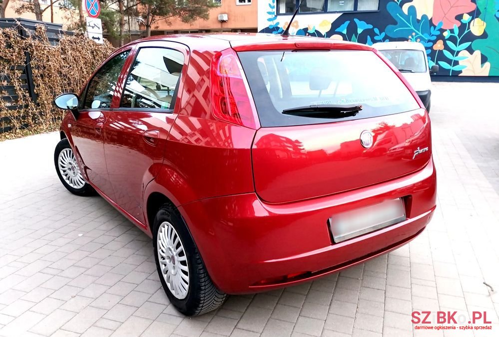 2008' Fiat Punto photo #4