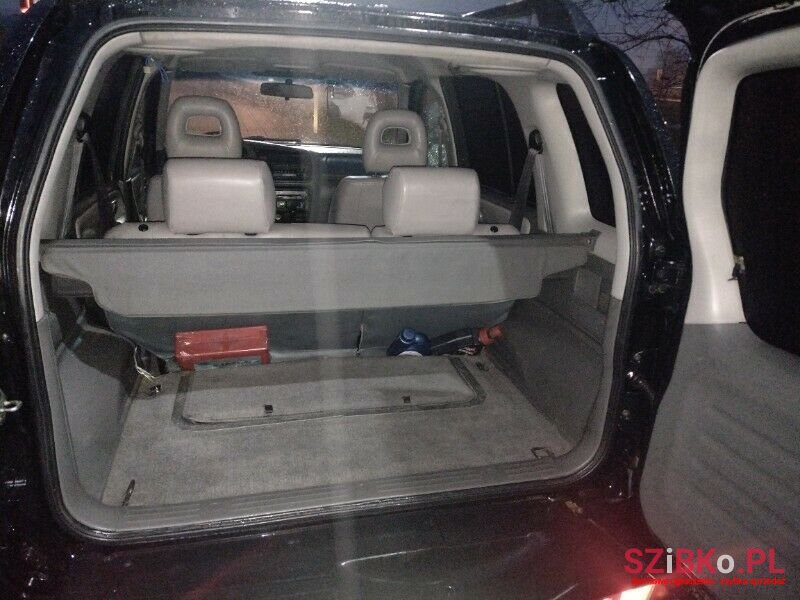 2003' Suzuki photo #3