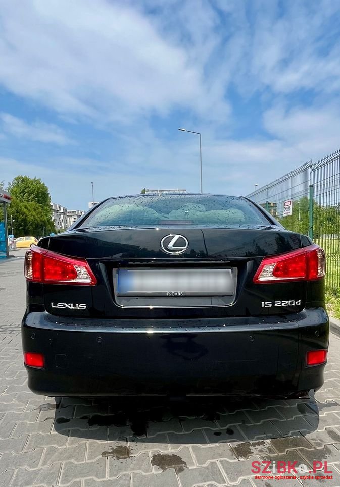 2011' Lexus IS 220 D Classic photo #6