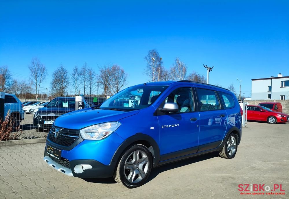 2019' Dacia Lodgy photo #1