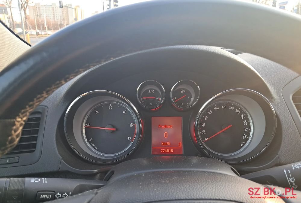 2011' Opel Insignia 2.0 Cdti Sport photo #2