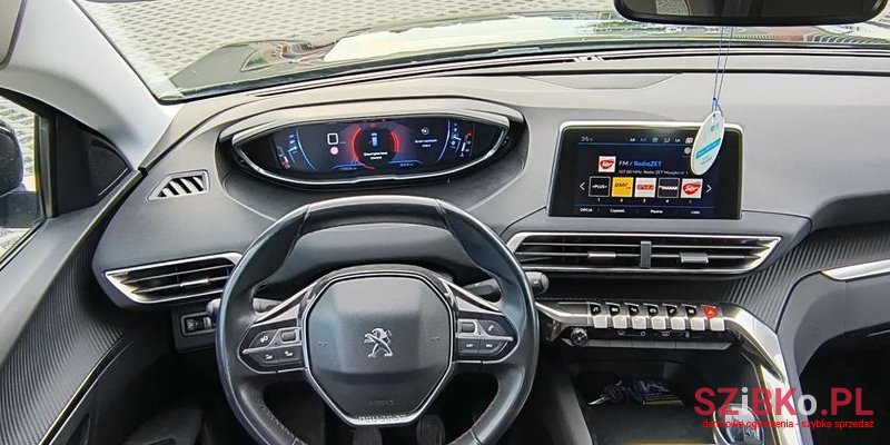 2017' Peugeot 3008 photo #6