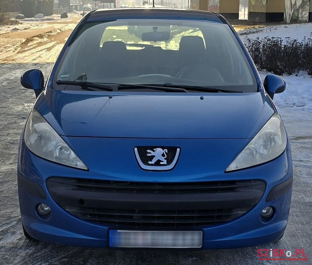 2006' Peugeot 207 90 Tendance photo #1