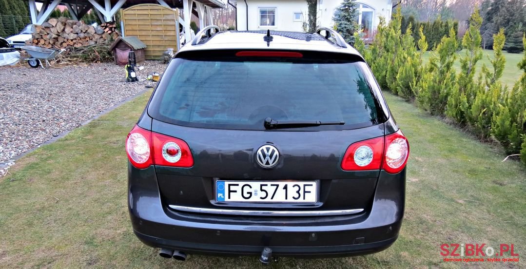 2006' Volkswagen Passat photo #5