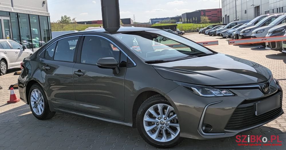 2022' Toyota Corolla 1.5 Comfort photo #4