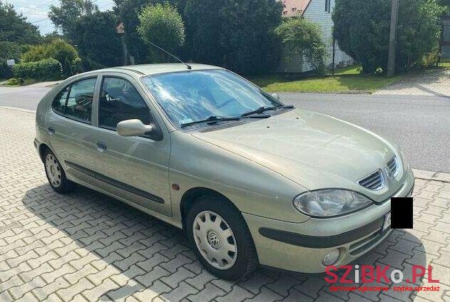 2000' Renault Megane photo #1