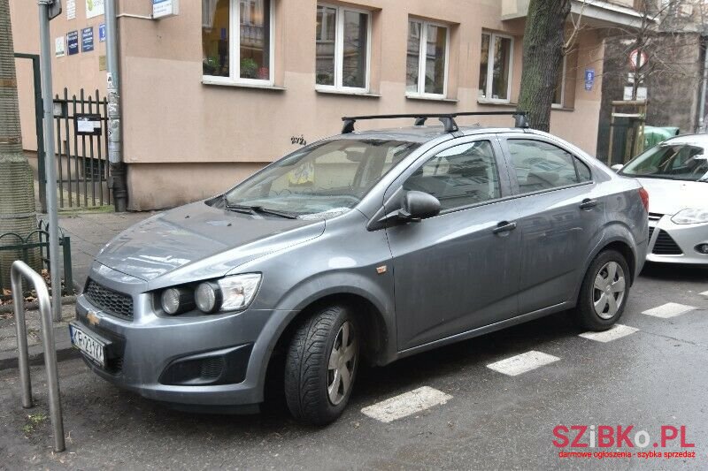 2013' Chevrolet Aveo photo #1
