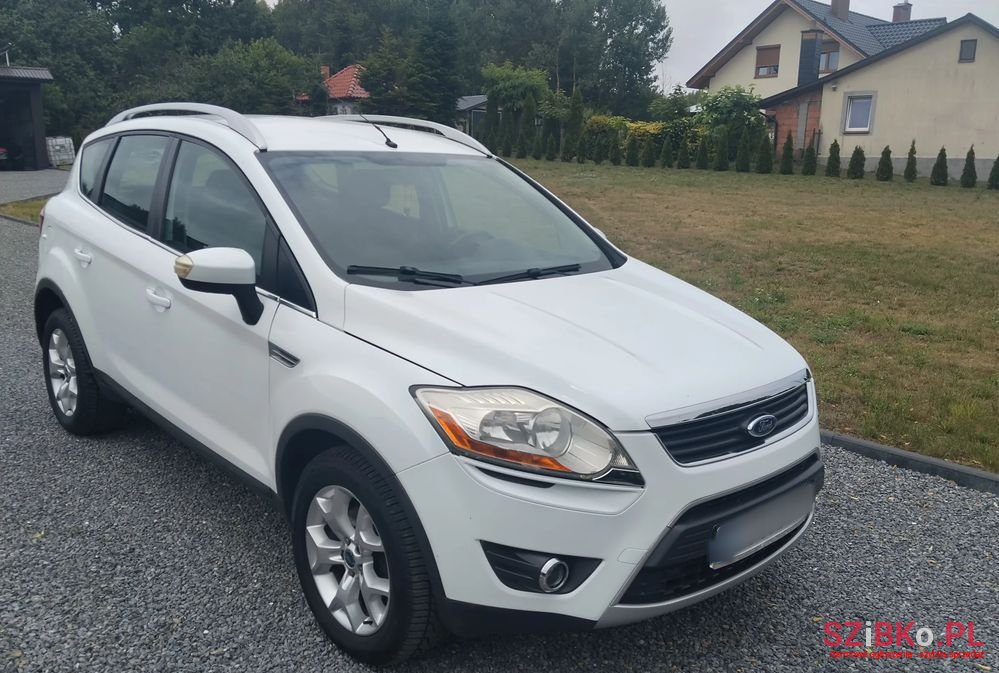 2010' Ford Kuga 2.5 Titanium photo #1