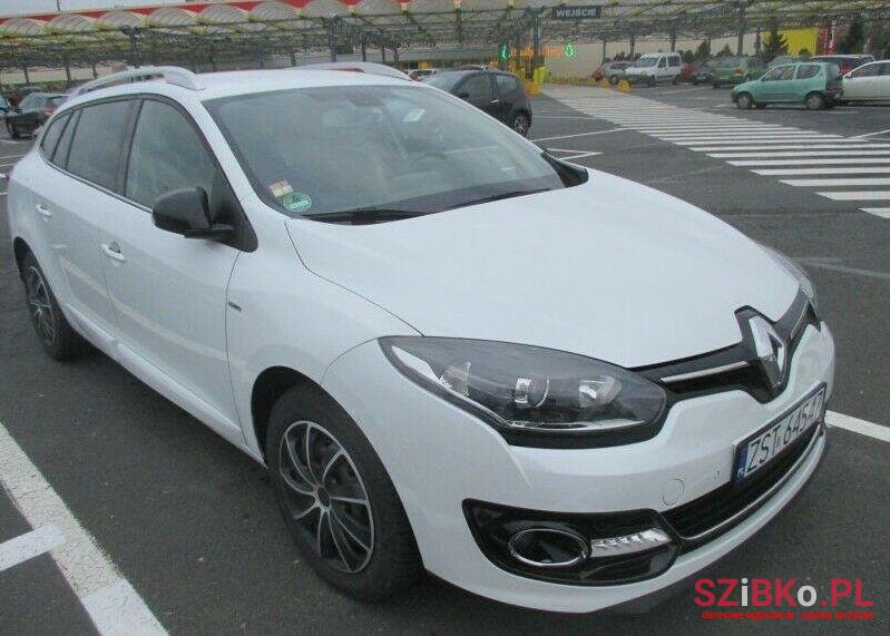 2015' Renault Megane photo #1