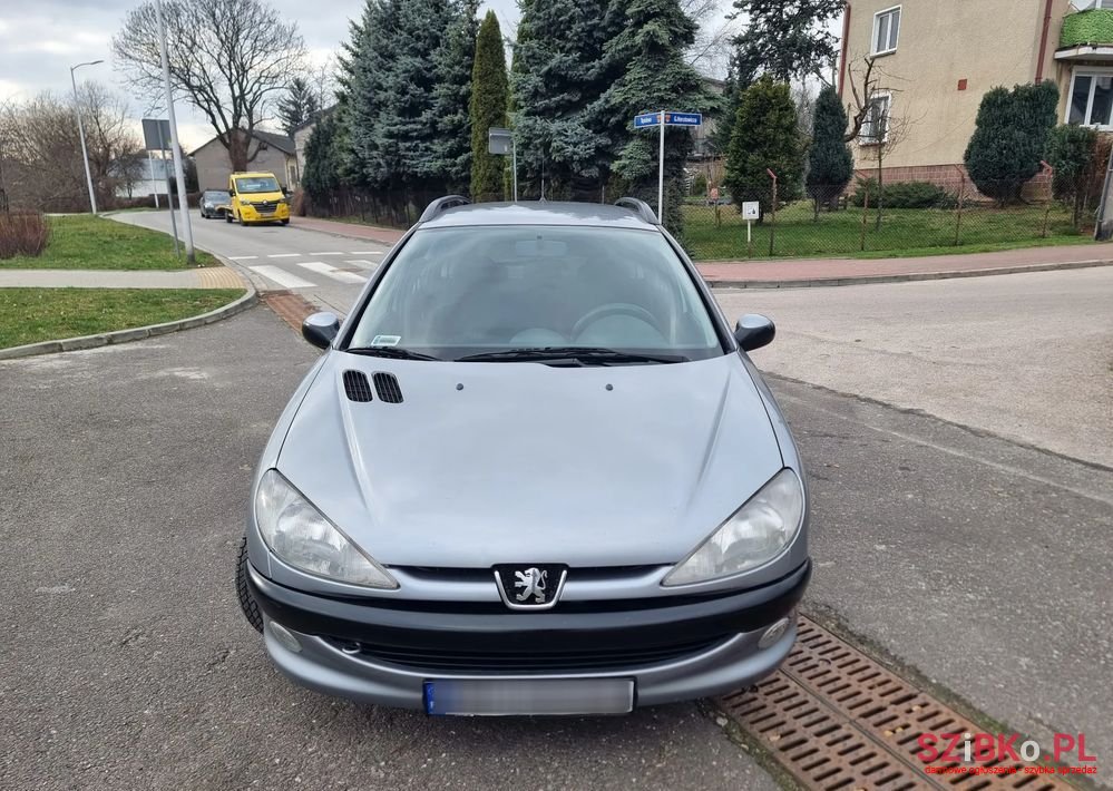 2002' Peugeot 206 1.4 X-Line photo #2