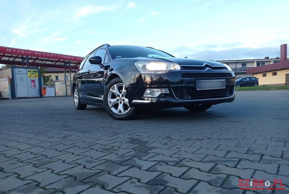 2009' Citroen C5 2.0 Hdi Attraction photo #5