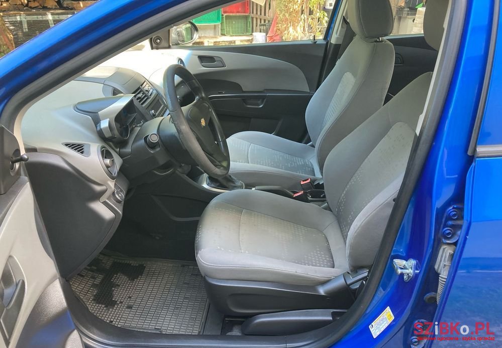 2011' Chevrolet Aveo 1.2 Lt+ photo #2