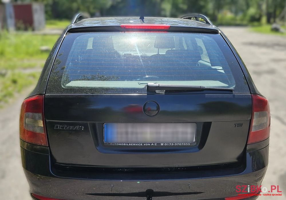 2011' Skoda Octavia 1.8 Tsi Elegance photo #6