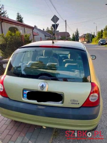 2006' Renault Clio photo #4