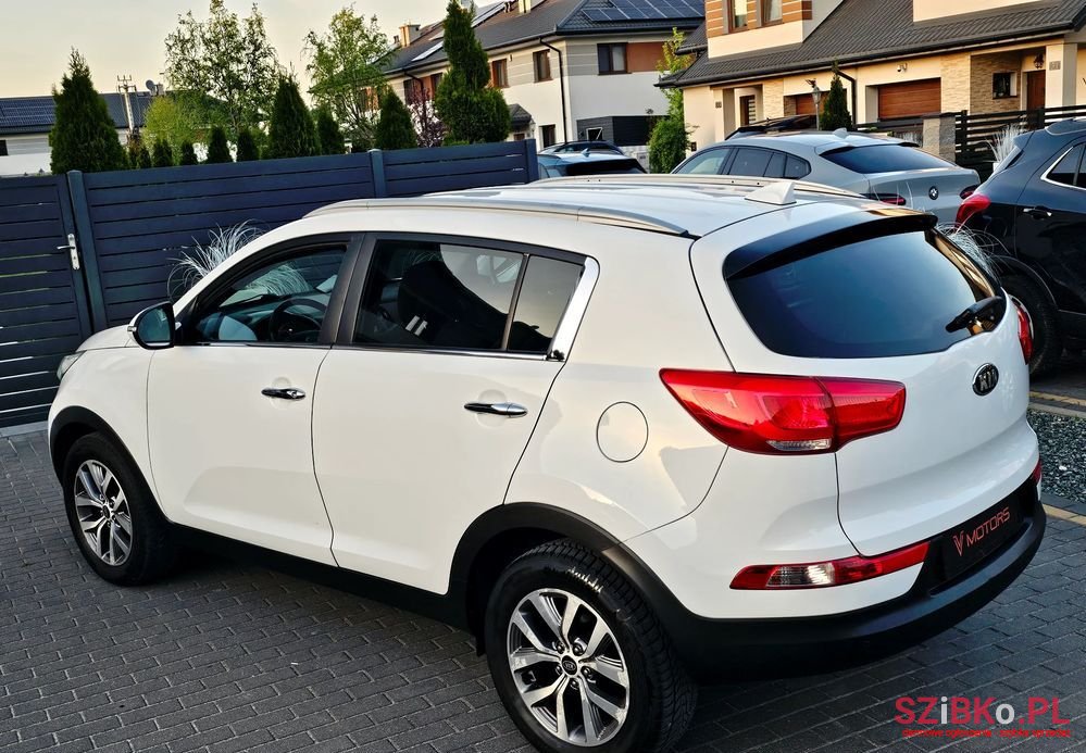 2015' Kia Sportage 1.7 Crdi Xl 2Wd photo #2