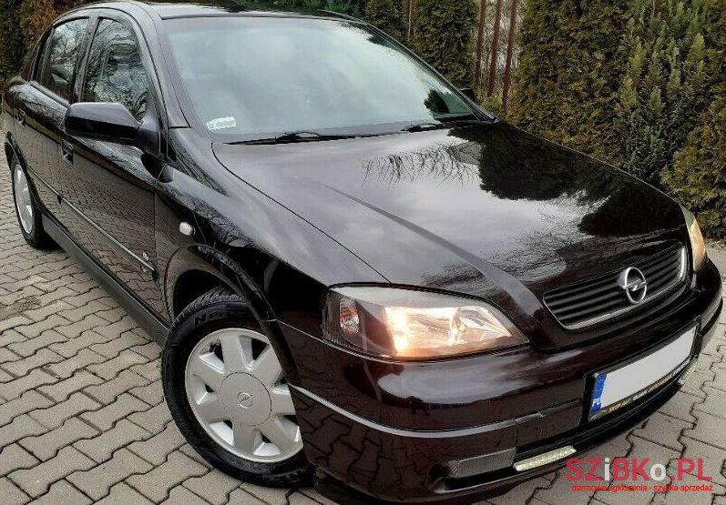 2003' Opel Astra photo #1