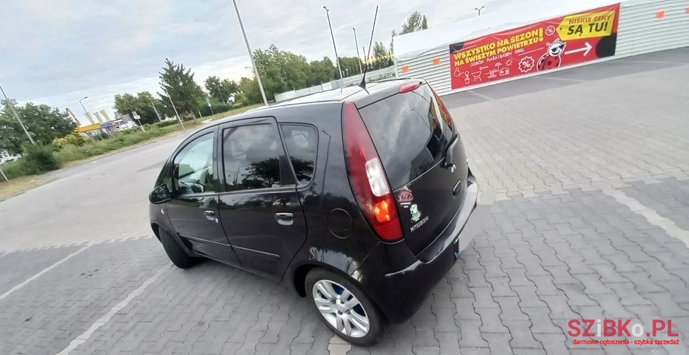 2008' Mitsubishi Colt 1.5 Did Invite photo #2