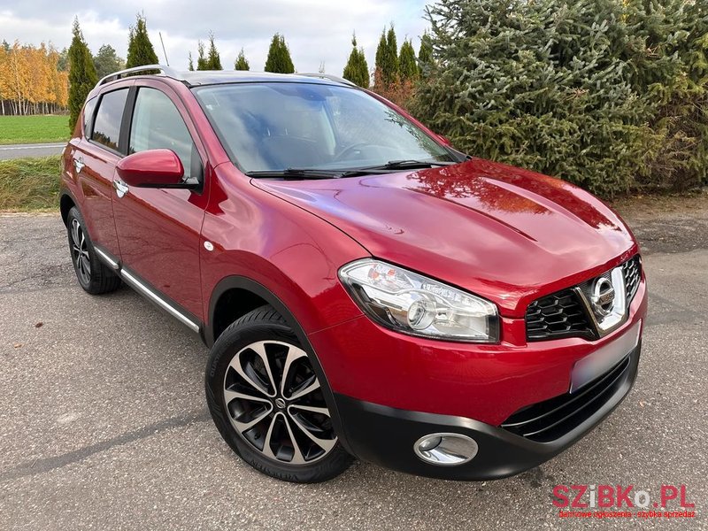 2012' Nissan Qashqai 1.6 Tekna photo #2