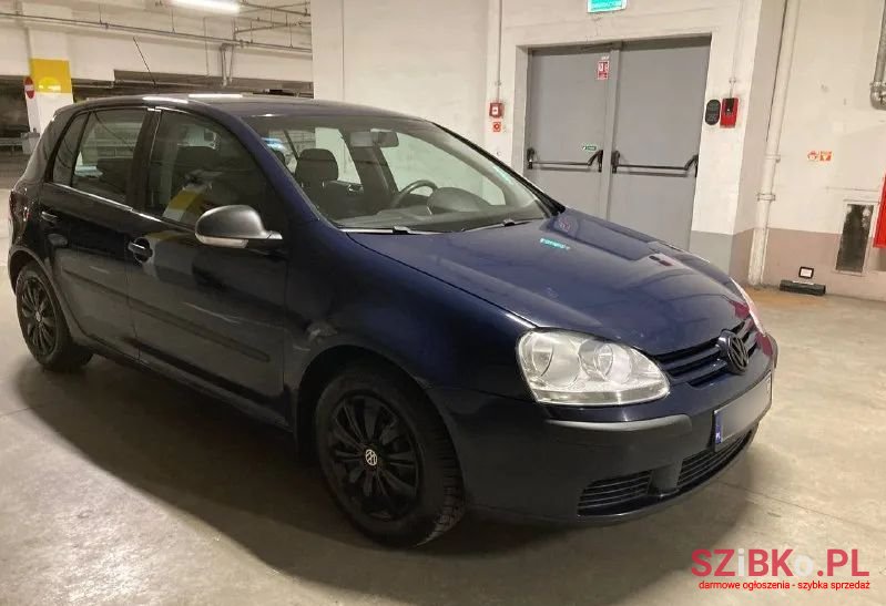 2007' Volkswagen Golf photo #3