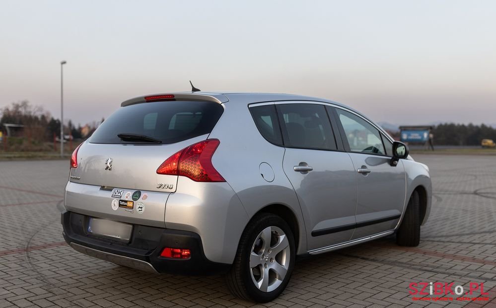 2009' Peugeot 3008 photo #3