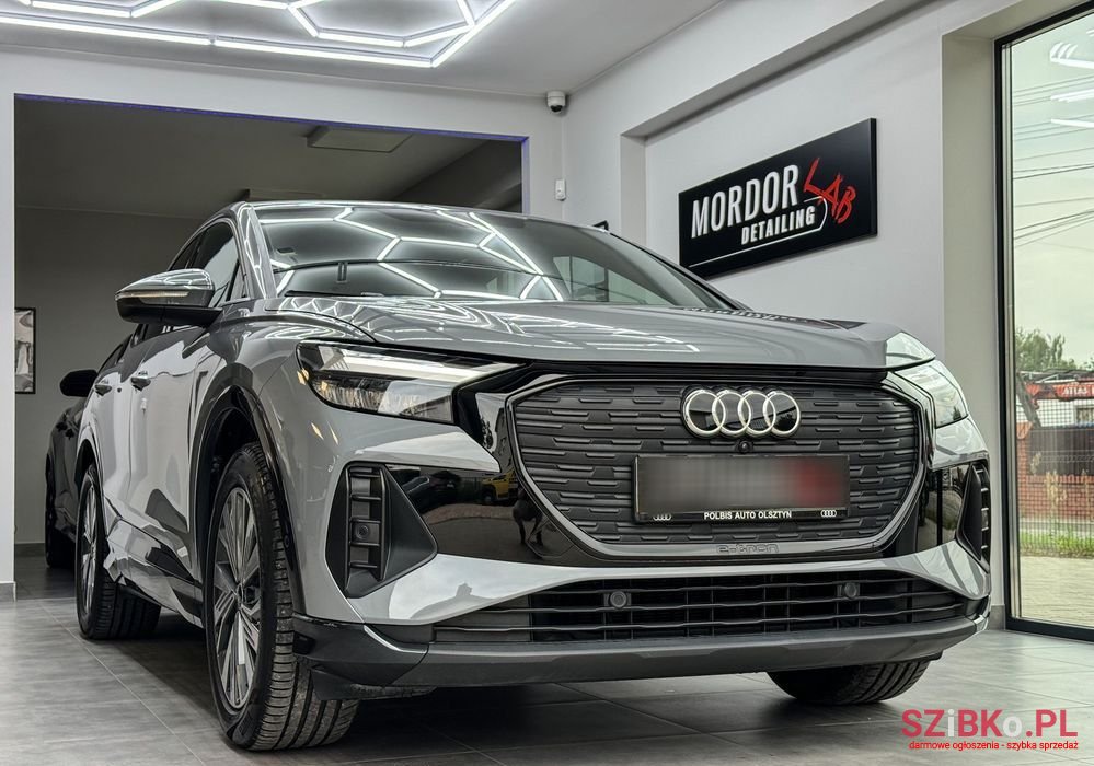 2023' Audi Q4 Sportback E-Tron photo #2