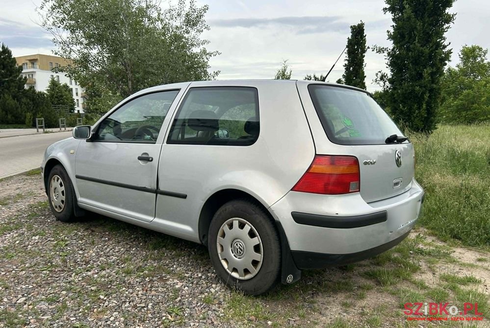 1999' Volkswagen Golf 1.6 Basis photo #3