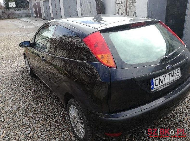 2003' Ford Focus photo #1