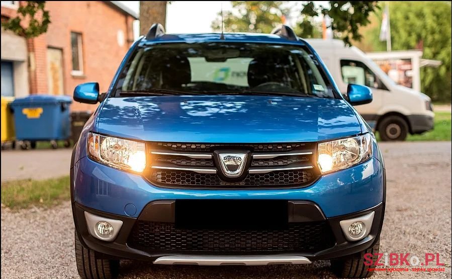 2013' Dacia Sandero Stepway photo #4