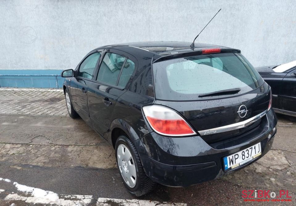 2007' Opel Astra photo #5