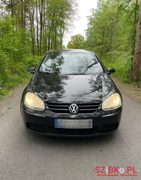 2006' Volkswagen Golf photo #1