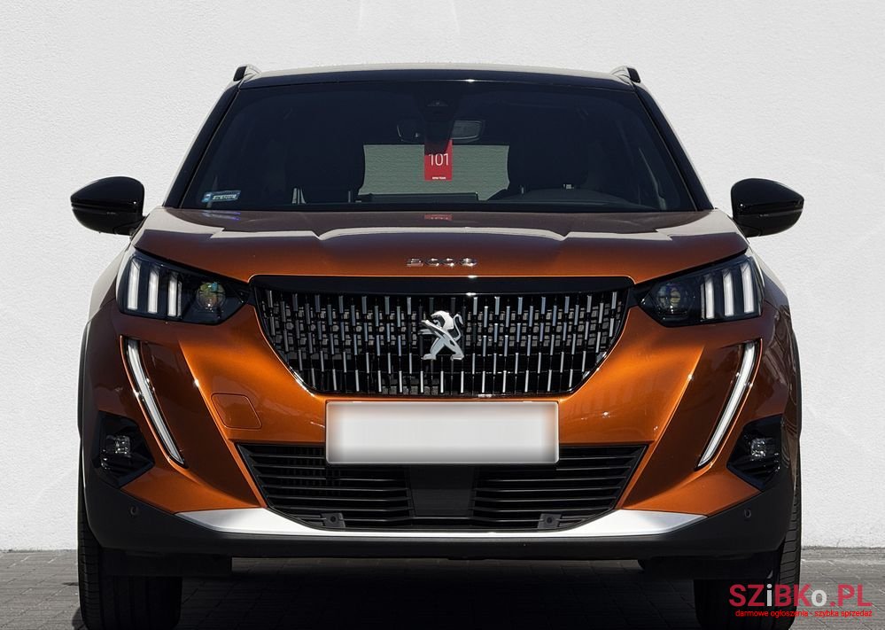 2020' Peugeot 2008 photo #4