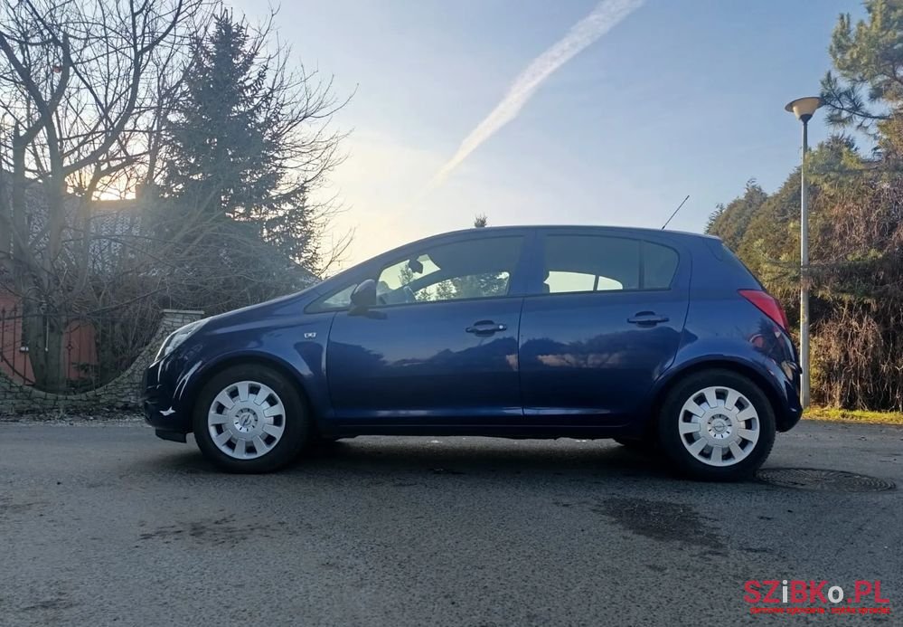 2009' Opel Corsa 1.2 16V Cosmo photo #5