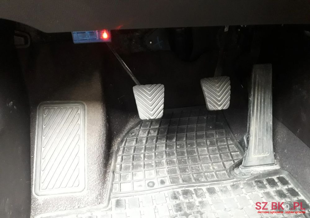 2012' Hyundai ix35 photo #3