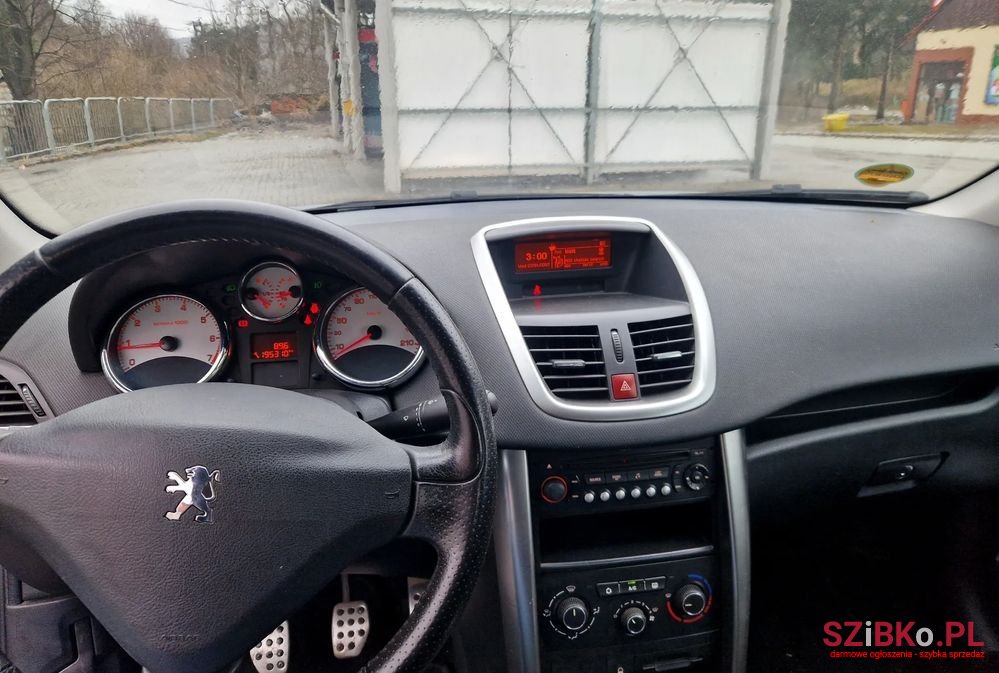 2009' Peugeot 207 photo #4