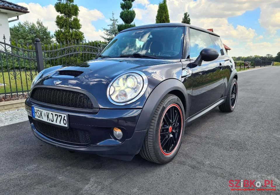 2008' MINI Cooper S photo #1