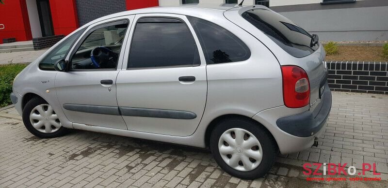 2000' Citroen Xsara Picasso photo #3