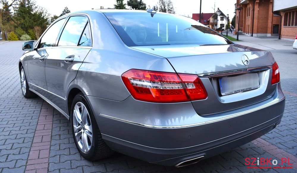 2012' Mercedes-Benz E-Class photo #6