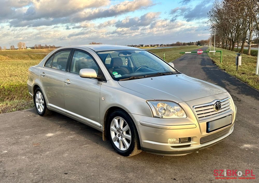 2004' Toyota Avensis 1.8 Vvt-I Sol photo #4