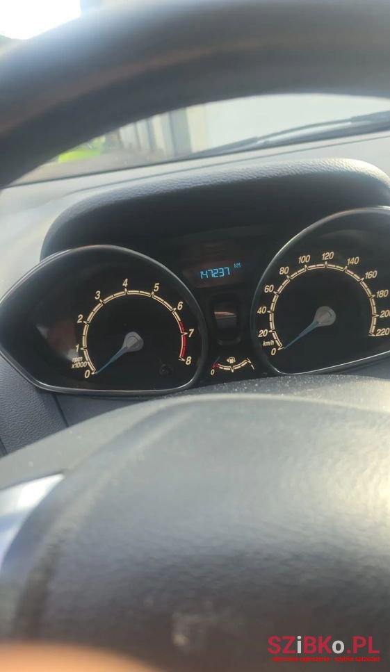 2013' Ford B-MAX photo #4