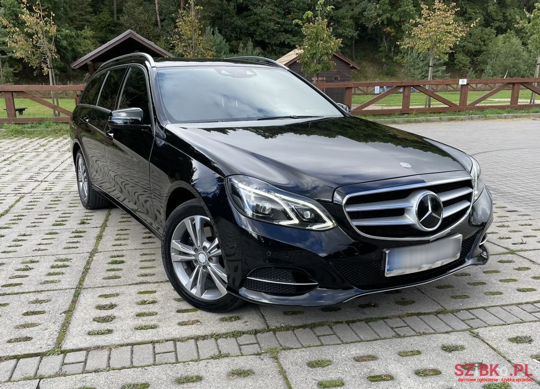 2013' Mercedes-Benz E-Class photo #1