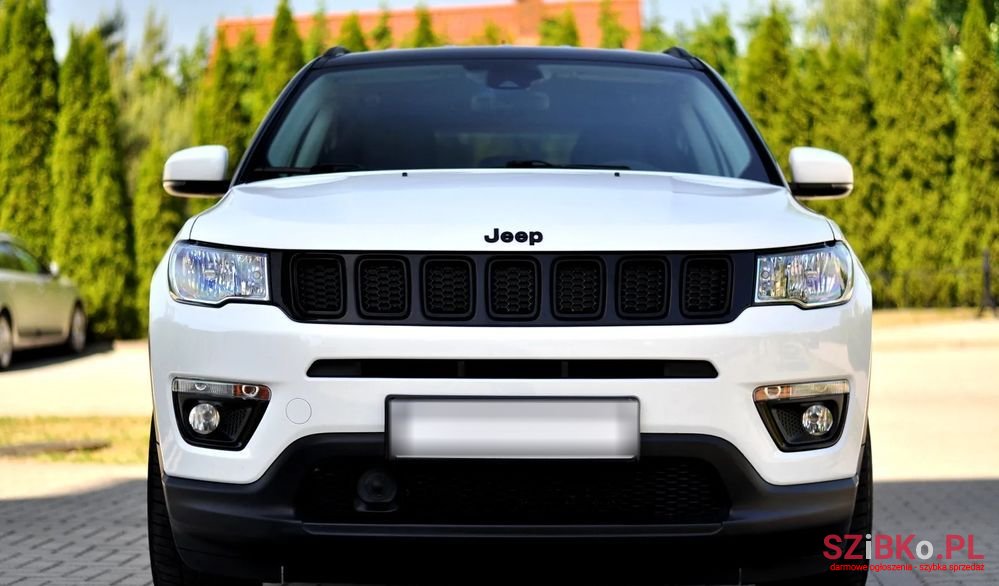 2019' Jeep Compass photo #6