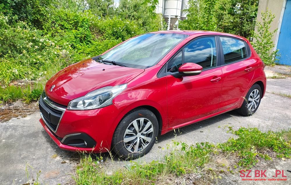 2017' Peugeot 208 photo #1