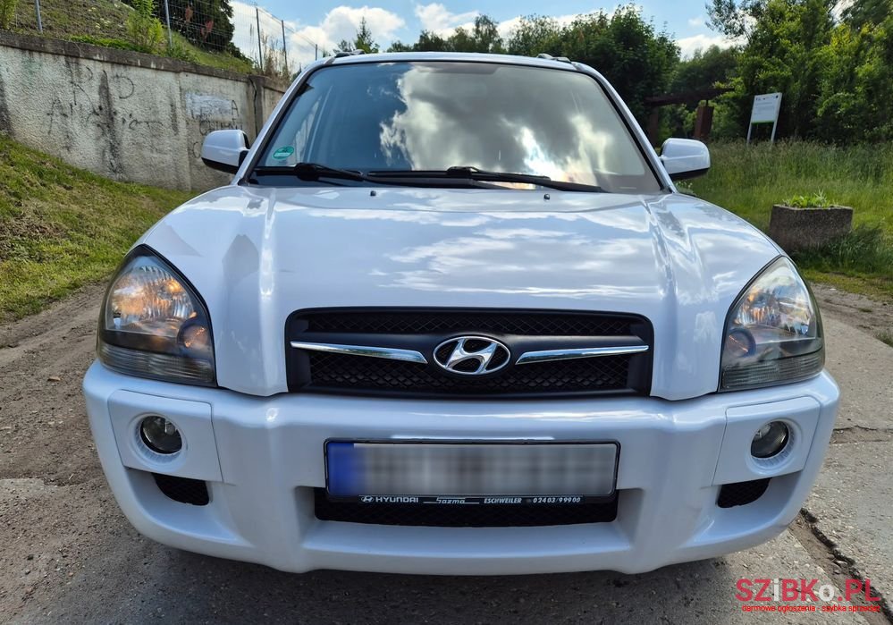 2009' Hyundai Tucson photo #3