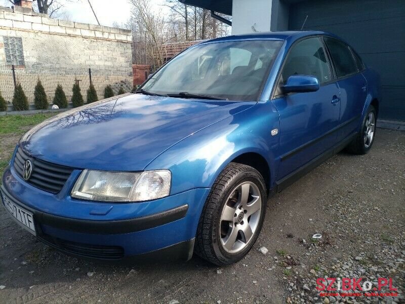 1998' Volkswagen Passat photo #1