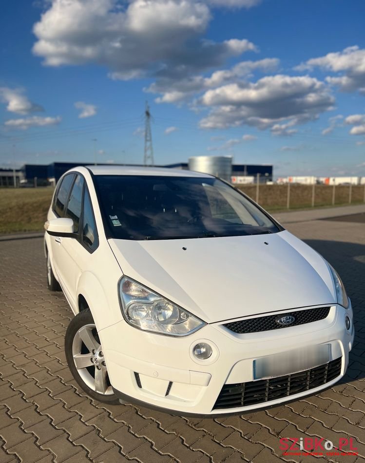 2009' Ford S-Max photo #1